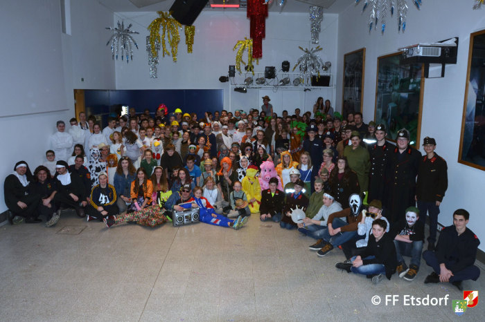 Fasching der Feuewehrjugend des Bezirkes Krems bei der EVN