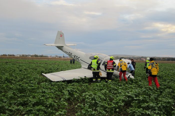 Flugzeugabsturz zwischen Hadersdorf und Straß