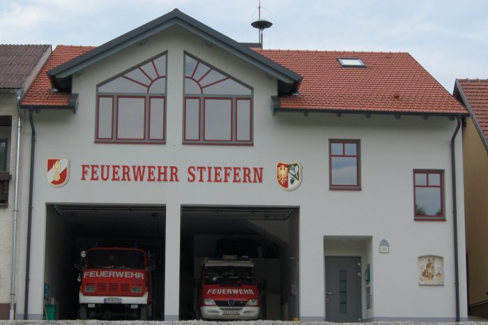 Eröffnung Feuerwehrhaus Stiefern