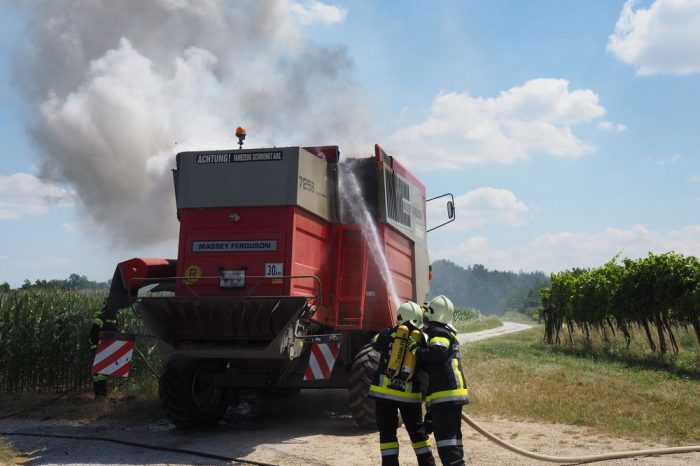 Mähdrescherbrand in Reith