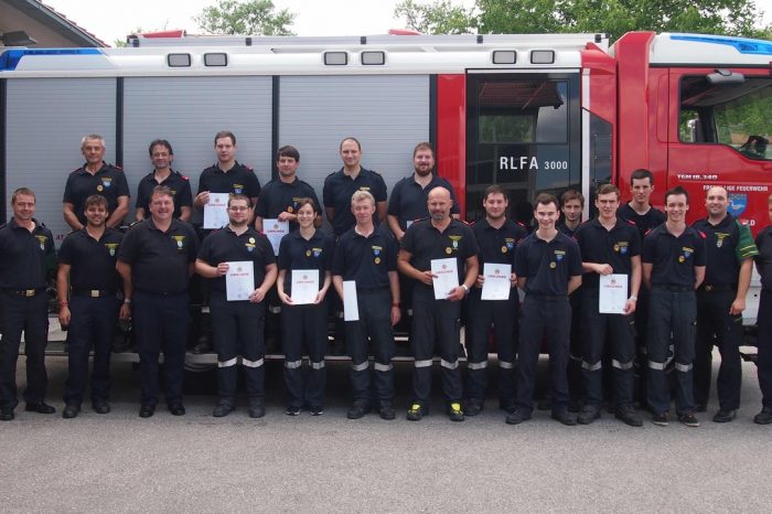 Ausbildungsprüfung Atemschutz in der Feuerwehr Lengenfeld