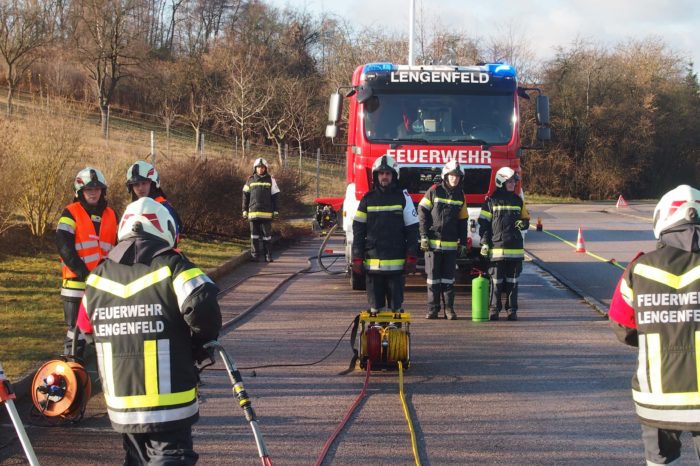 Ausbildungsprüfung Technischer Einsatz in Lengenfeld