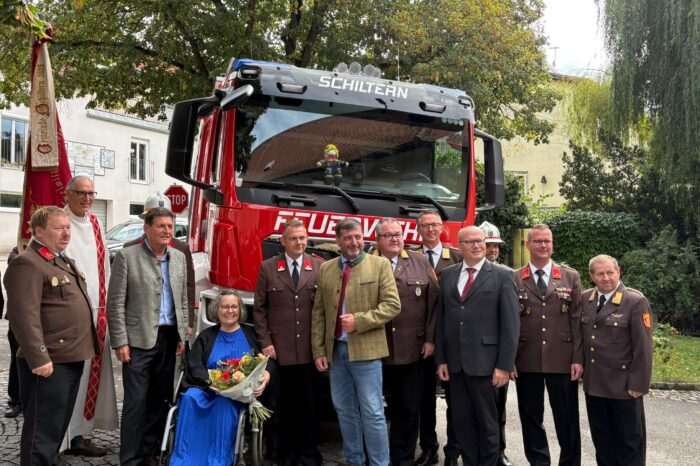 Neues Hilfeleistungsfahrzeug 3 in Schiltern offiziell in den Dienst gestellt